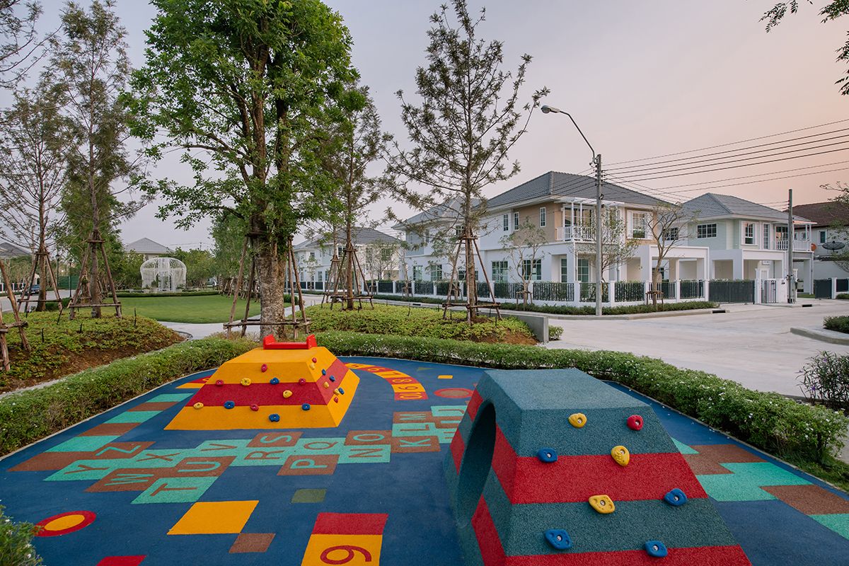 Edutainment Playground